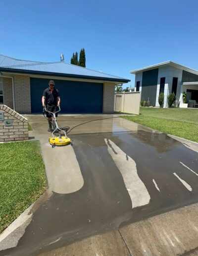 Cleanup services for properties in Grafton